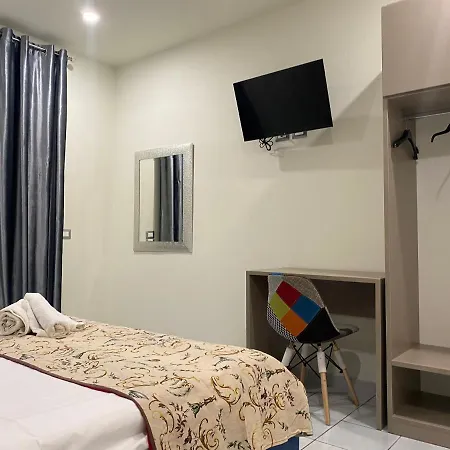 Akoya Bed & Breakfast