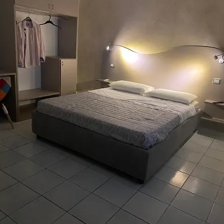 Akoya Bed & Breakfast *