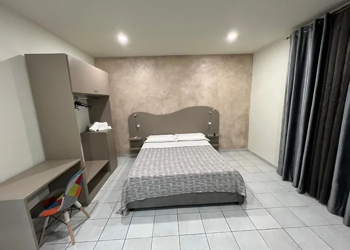 Akoya Bed & Breakfast 3*