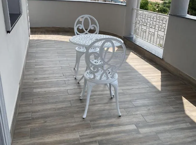 Akoya 3* Capo Vaticano